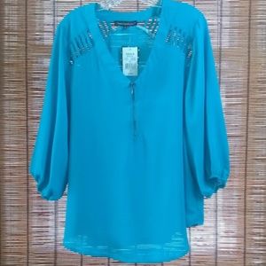 ⬇️ $19 Heartsoul Woman 2X Top NWT Lattice Detail